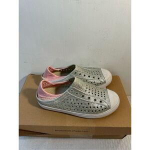 Skechers youth 3 gray sparkles (defective strip)